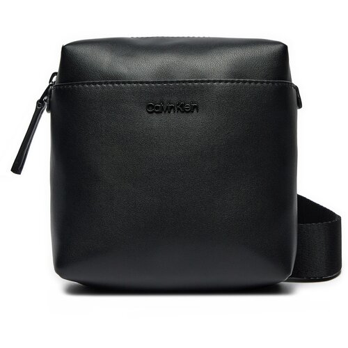 Calvin Klein Torba preko ramena 'ESSENTIAL' crna Cijene