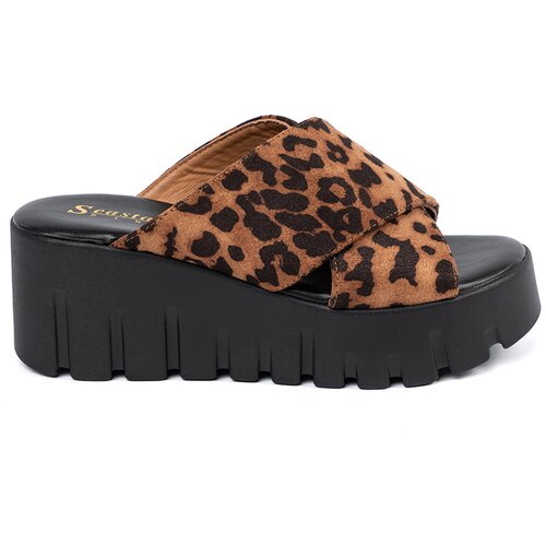 SEASTAR Women&amp;#039;s suede slippers on leopard print wedges Slike