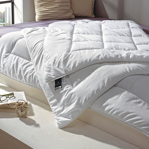 Billerbeck celoletna odeja classic clean uno 135/200 cm Slike