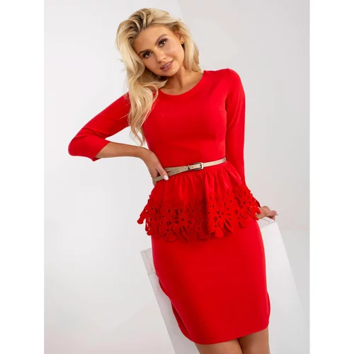 Fashion Hunters red fitted cocktail dress with 3/4 sleeves