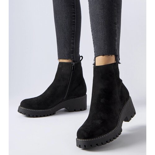 Gemre Black insulated ankle boots with thick sole Pieve Slike