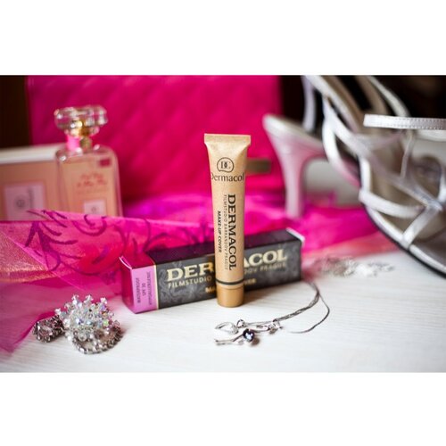 Dermacol Cover ekstremno prekrivni tekoči puder SPF 30 odtenek 226 30 g Slike