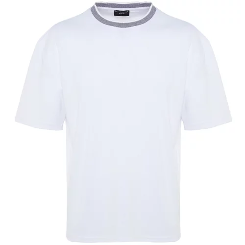 Trendyol T-Shirt - White - Relaxed