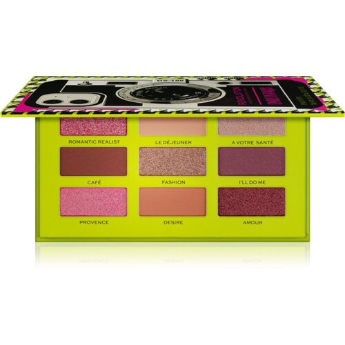 Makeup Revolution X Emily In Paris paleta puderastih sjenila za oči nijansa Camera Queen 6,3 g Cijene