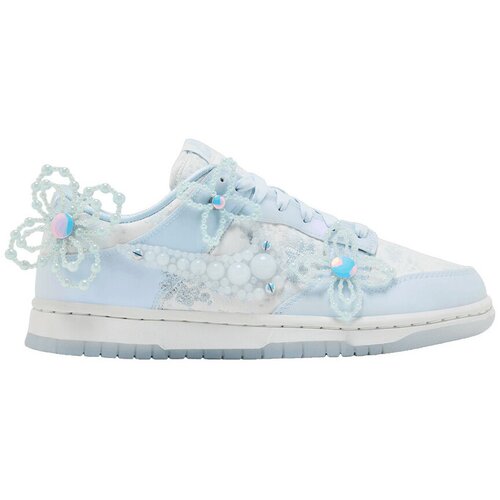 Nike Nizke superge Dunk Low Susan Fang Artist Collection (Women's) Bela Cene