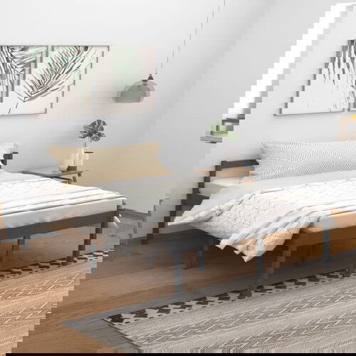VidaXL posteljni okvir siv iz trdne borovine 150x200 cm 5FT Slike