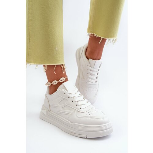 Kesi Women's platform sneakers made of eco leather, white Lynnette Slike