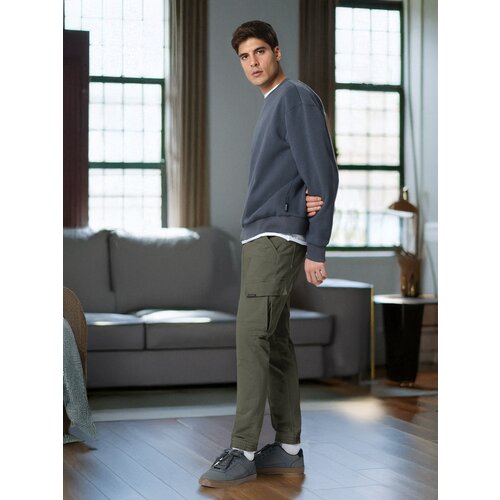 Sinsay Traperice regular jogger fit Slike