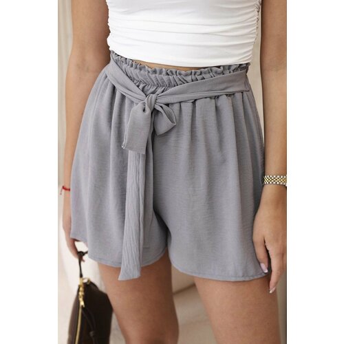 Kesi Viscose shorts with a tie at the waist in gray Cene