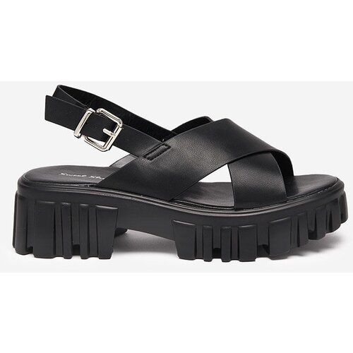 Resti Black women&amp;#039;s sandals on a massive Otida sole - Footwear Slike