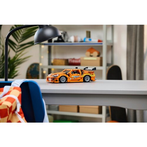 Lego technic - fast and furious toyota supra MK4 (42204) Slike