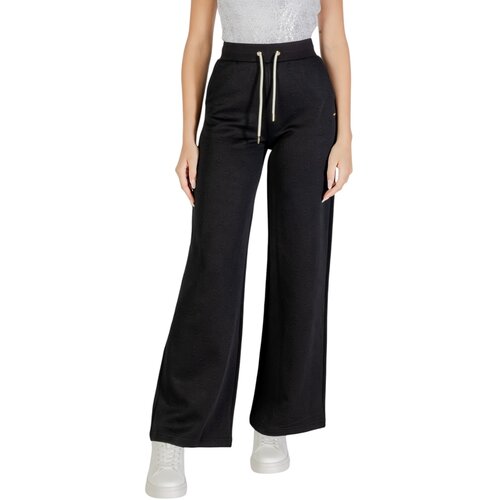 Guess Spodnji deli trenirke 3D PEONY WIDE LENG PANTS V5YB19 KBSL2 Črna Slike