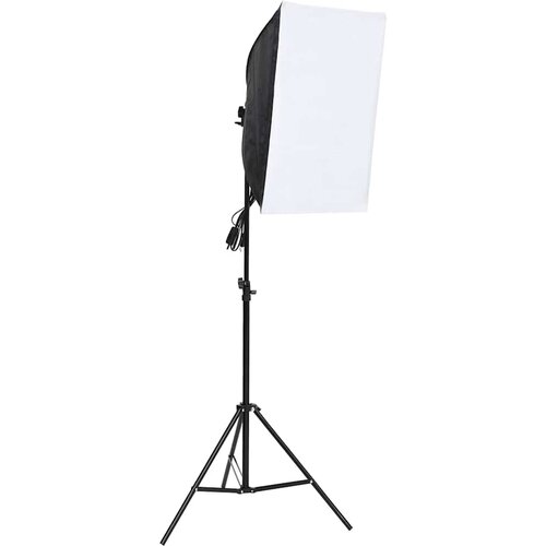  Fotografska oprema sa svjetlom softbox, pozadinom i reflektorom Slike