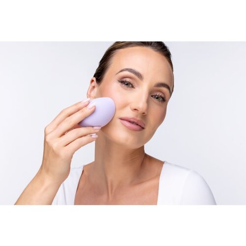 Notino Super Soft Make-Up Sponge spužvica za precizno nano&amp;scaron;enje make-upa Lavender 1 kom Slike