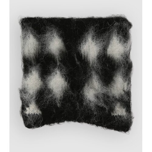 The Ragged Priest Brushed Diamond Kapa black / white Cene