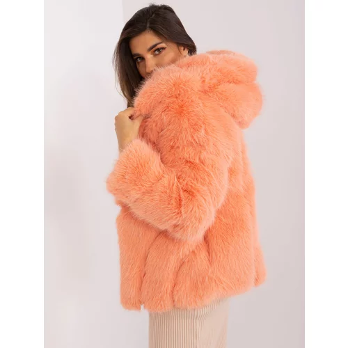 Fashion Hunters Peach jacket made of eco-fur