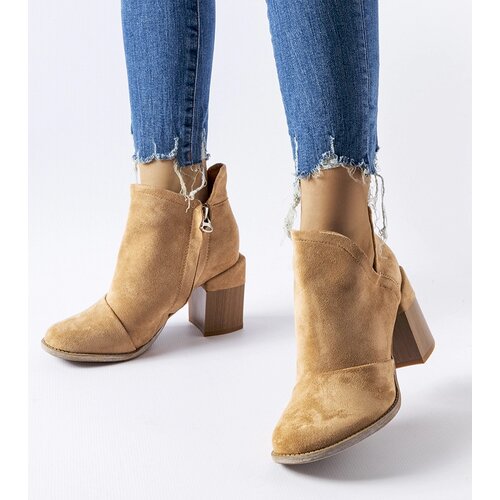 Gemre Artemisia beige ankle boots with cutouts Cene