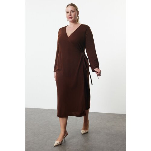 Trendyol Curve Brown Double Breasted Tie Detailed Midi Knitwear Dress Cene