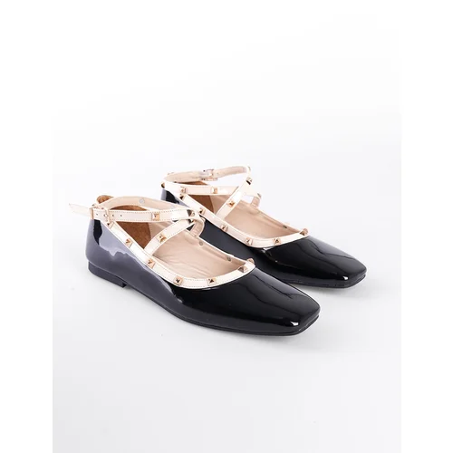 Capone Outfitters Troked Women's Ballerinas with Ankle Strap