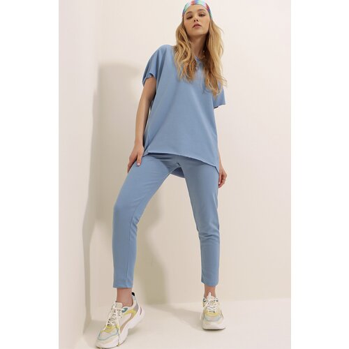 Trend Alaçatı Stili Women's Blue Crew Neck Corduroy Tracksuit Suit Cene