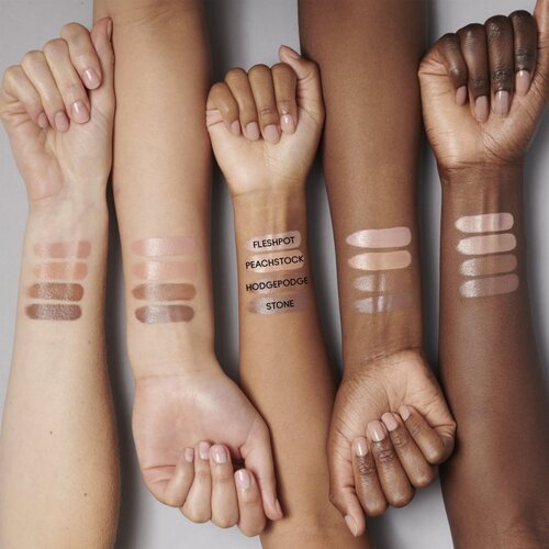 MAC Cosmetics Nudes MACXIMAL Lipstick satenasta &amp;scaron;minka odtenek Hodge-Podge 3.5 g Slike
