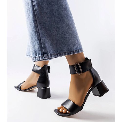 Gemre Black low block heel sandals KARINO Cene