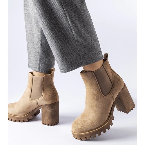Gemre Beige ankle boots with chunky heel Montelparo Cene