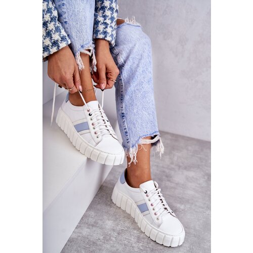 Kesi Women's sports leather shoes tied white and blue Ariva Cene