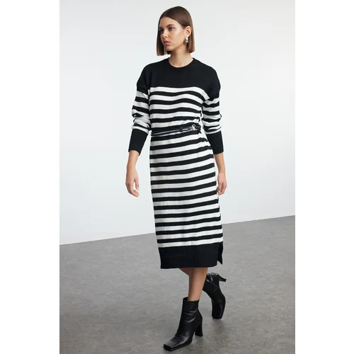 Trendyol Black Maxi Knit Striped Dress