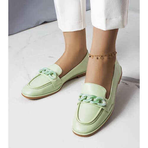Gemre Green loafers decorated with a chain Bobbie Cene