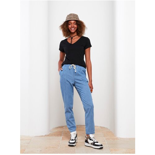 LC Waikiki V-Neck Plain Short Sleeve Women&amp;#039;s T-Shirt Slike