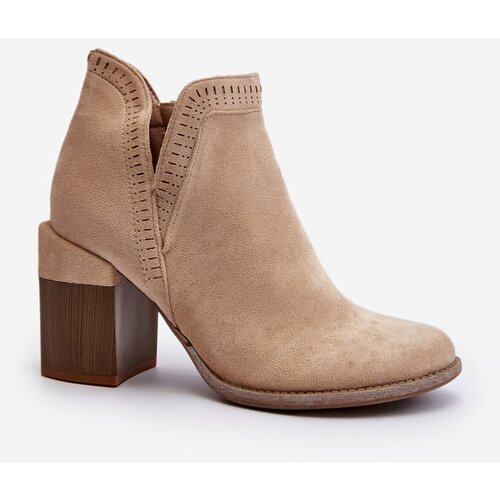 PM1 Ankle Boots on Chunky Heel with Cutout Light Beige Jolnima Slike