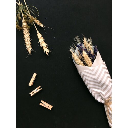 Venture Home poster Flowers on Table 30 &times; 40 cm, crni Cijene