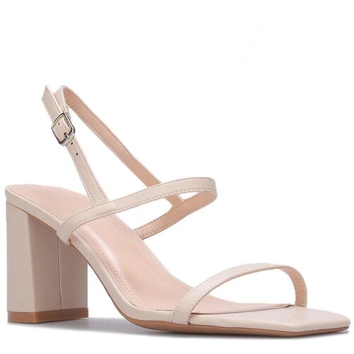 La Modeuse Sandali &amp;amp; Odprti čevlji 74860_P176820 Bež Slike