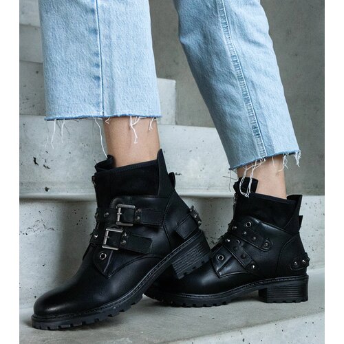 Gemre Black ankle boots embellished with studs on a flat heel Neffa Cene
