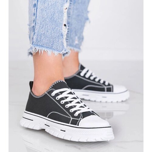 D/CEO Black trainers Georgia Slike