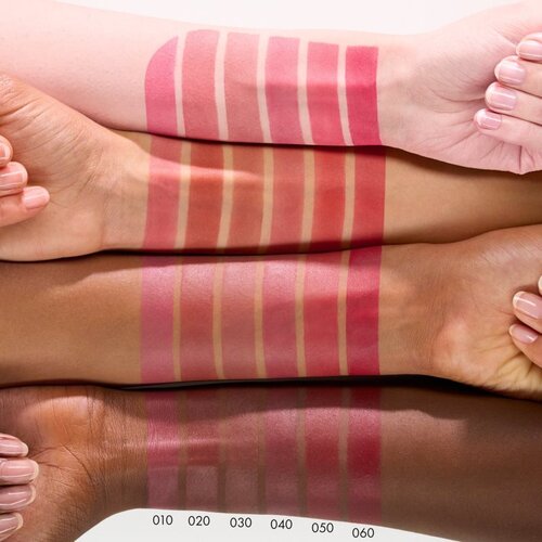 Catrice Blur&amp;ndash;Real Matte matirajoča &amp;scaron;minka odtenek 010 Blur Me Baby 3 g Slike