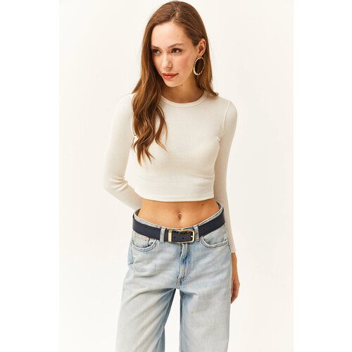 Olalook Women Ecru Crew Neck Ribbed Crop Blouse Slike