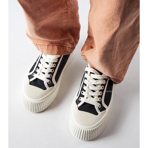 D/CEO Black trainers Beat Slike