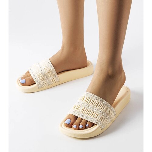 Gemre Ernest's beige slides embellished with ruching Cene