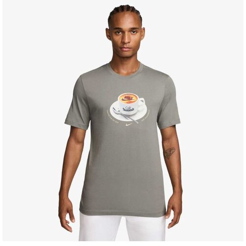 Nike U nsw tee std cafe swoosh mug Cene