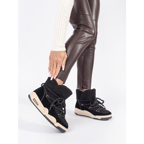 SEASTAR Women&amp;#039;s black snow boots with a thick sole Slike