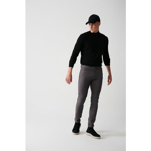 Avva Men's Anthracite Dobby Flexible 5-Pocket Slim Fit Slim Fit Canvas Trousers Slike