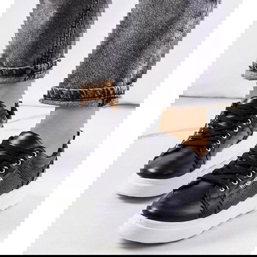 D/CEO White trainers Justar Cene