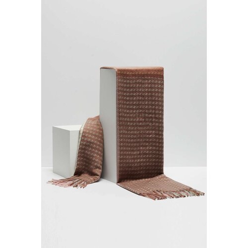 Marisse Scarf with a fine check with a decorative thread Slike