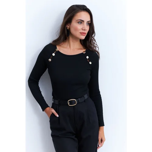 Cool & Sexy Women's Black Button Accessory Camisole Blouse