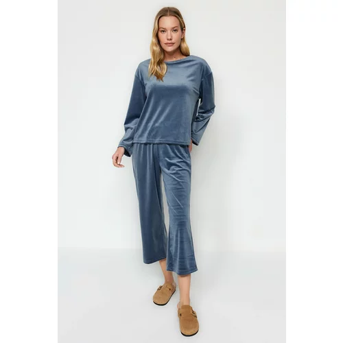 Trendyol Blue Velvet Tshirt-Capri Knitted Pajamas Set