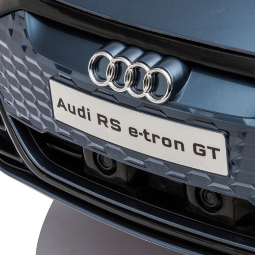  Dečiji auto na akumulator Audi RS E-tron GT, 12 V Slike