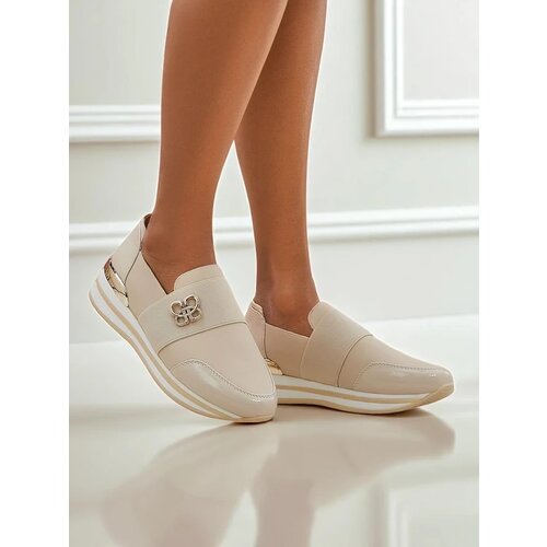 Resti Women's shoes with decoration Motill Cene