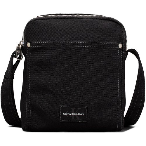 Calvin Klein Jeans Torba za čez ramo &amp;#039;Essentials&amp;#039; črna Slike